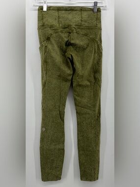 lululemon athletica Olive Green Textured Leggings size 4